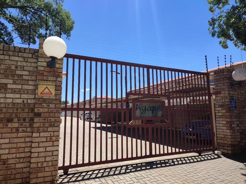 2 Bedroom Property for Sale in Potchefstroom North West
